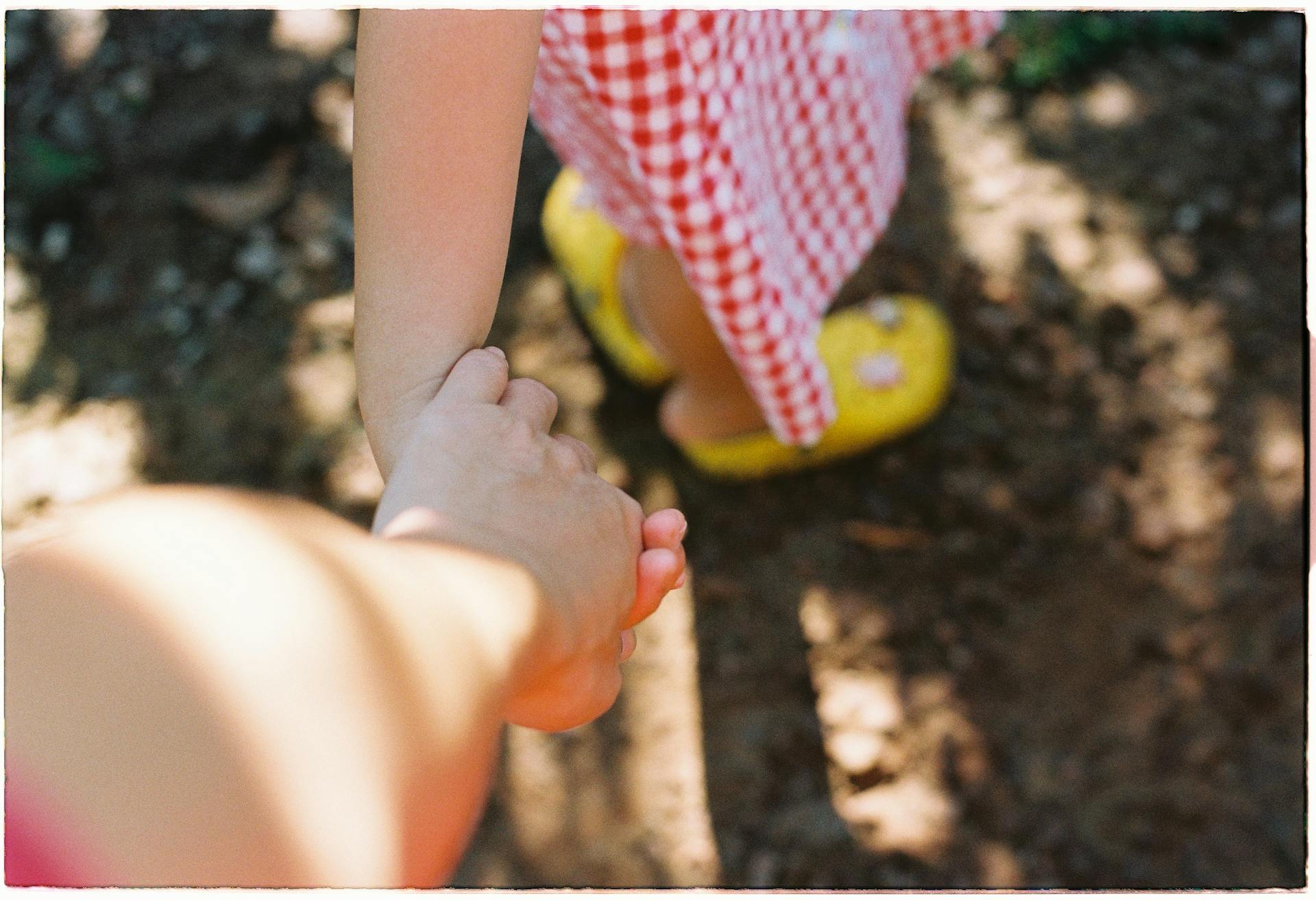 You are currently viewing Świadczenie pielęgnacyjne w 2025 roku – kto może je otrzymać i na jakich zasadach?